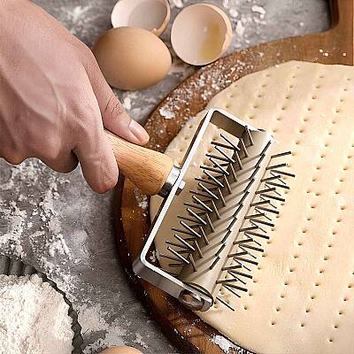Dinç Kitchen Pizza ve Milföy Hamur Delici Rulet 13,5 x 19 cm - 2