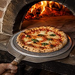 Delikli Pizza Teli 32 cm - DİNC KİTCHEN (1)