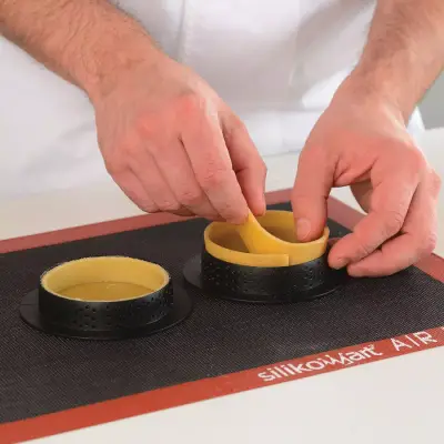 Silikomart Delikli Tart Kalıbı 8x2 cm - 20