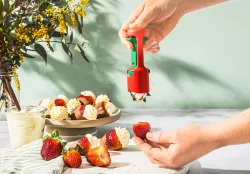 Dreamfarm Hullapit Çilek Sapı ve Çekirdek Çıkarıcı - 7