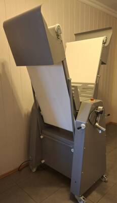 Kruvasan Hamur Açma Makinesi - 3